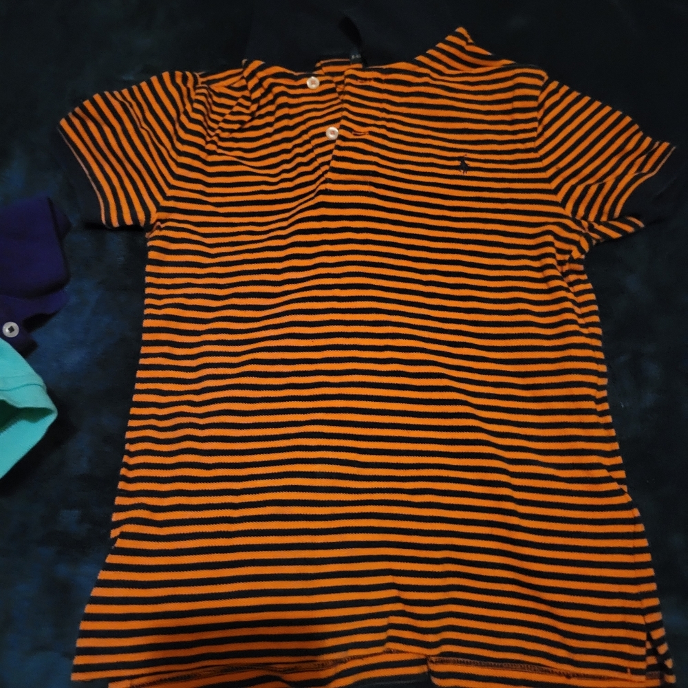 Shirts - Picture 4 of 5